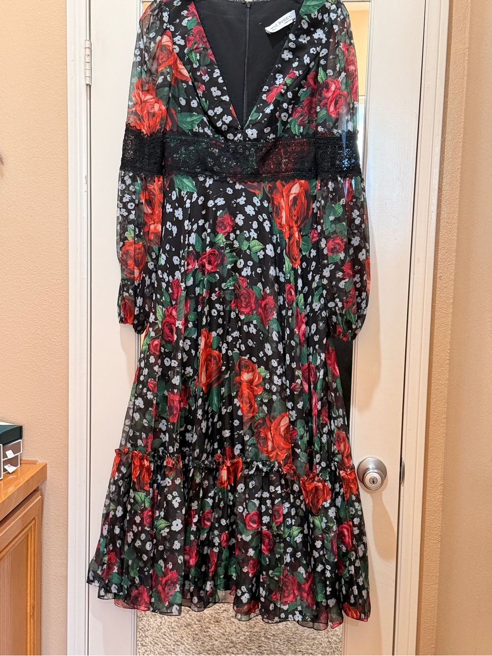 Mac Duggal Black Floral V-Neck Long Sleeve Midi Dress